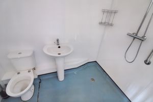 Photo 19- click for photo gallery